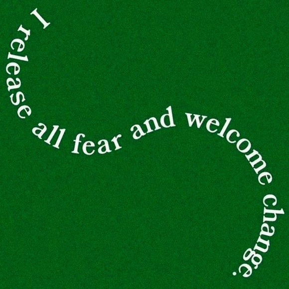 SETTING THE VIBES <3 - Picture 4 of 6